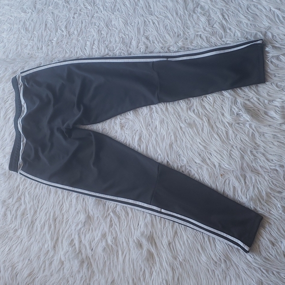 Adidas slim fit pants - Picture 6 of 7